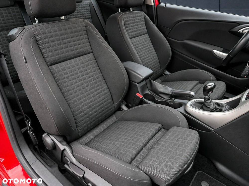Opel Astra - 9