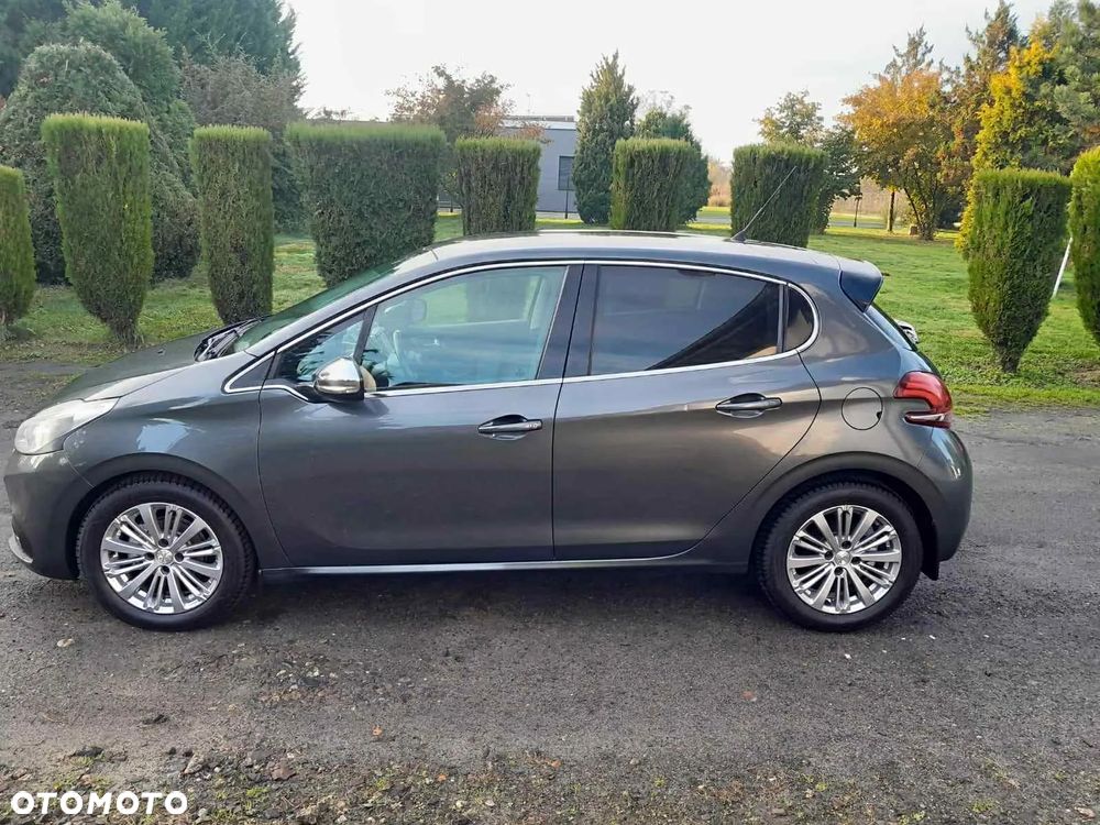 Peugeot 208 Diesel 5-Türer Style - 7