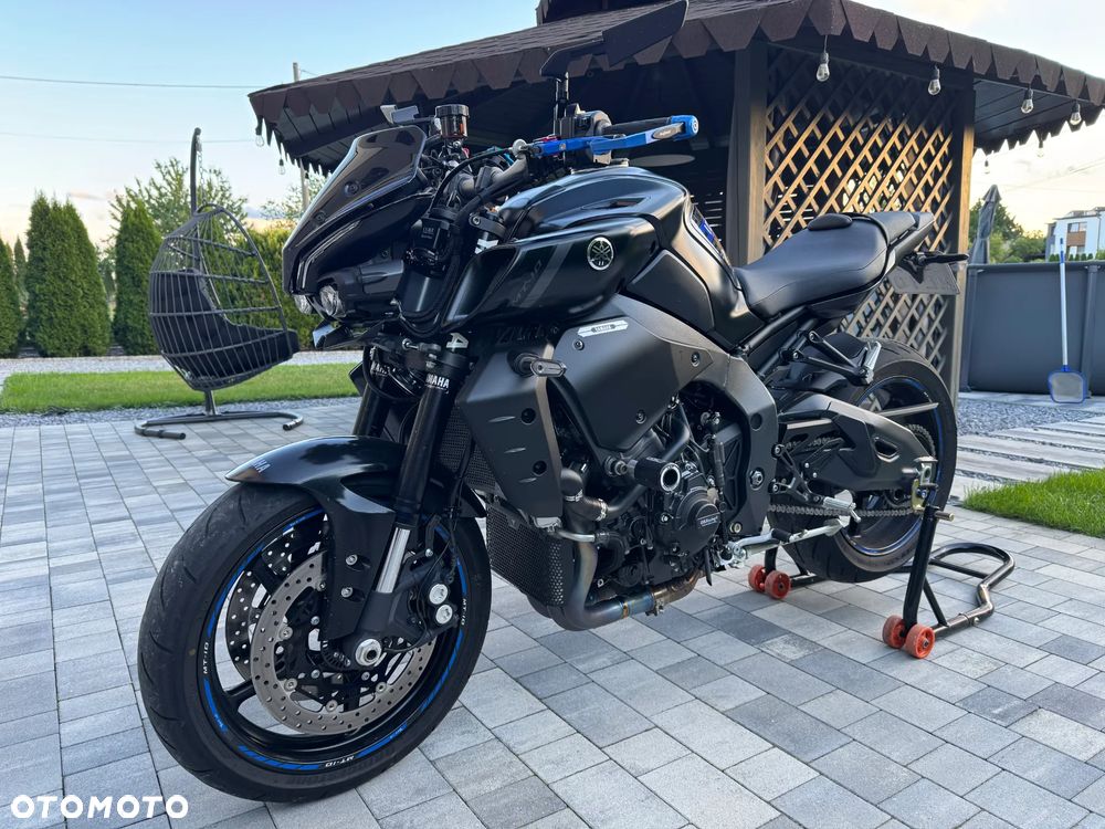 Yamaha MT - 2