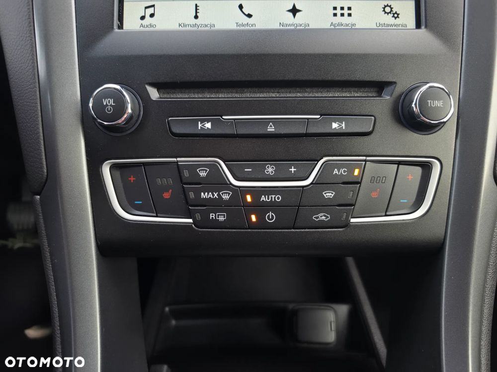 Ford Mondeo 1.5 EcoBoost Titanium - 19