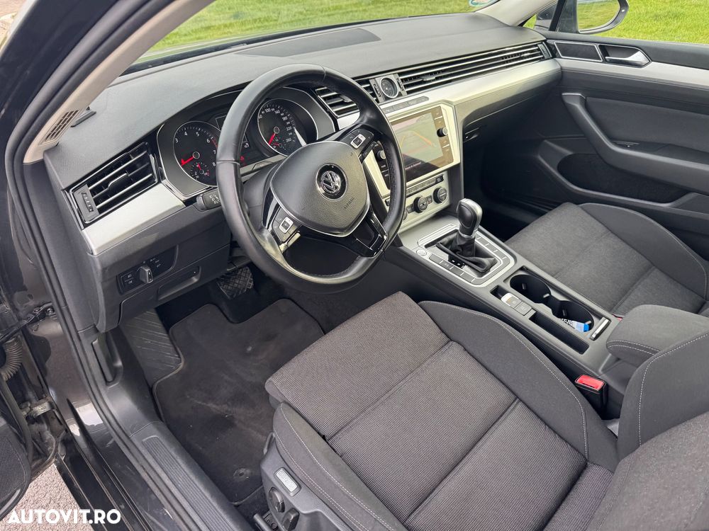 Volkswagen Passat 1.5 TSI ACT DSG Advance - 5