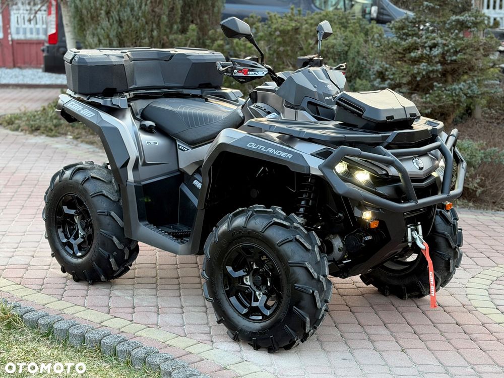 Can-Am Outlander - 2