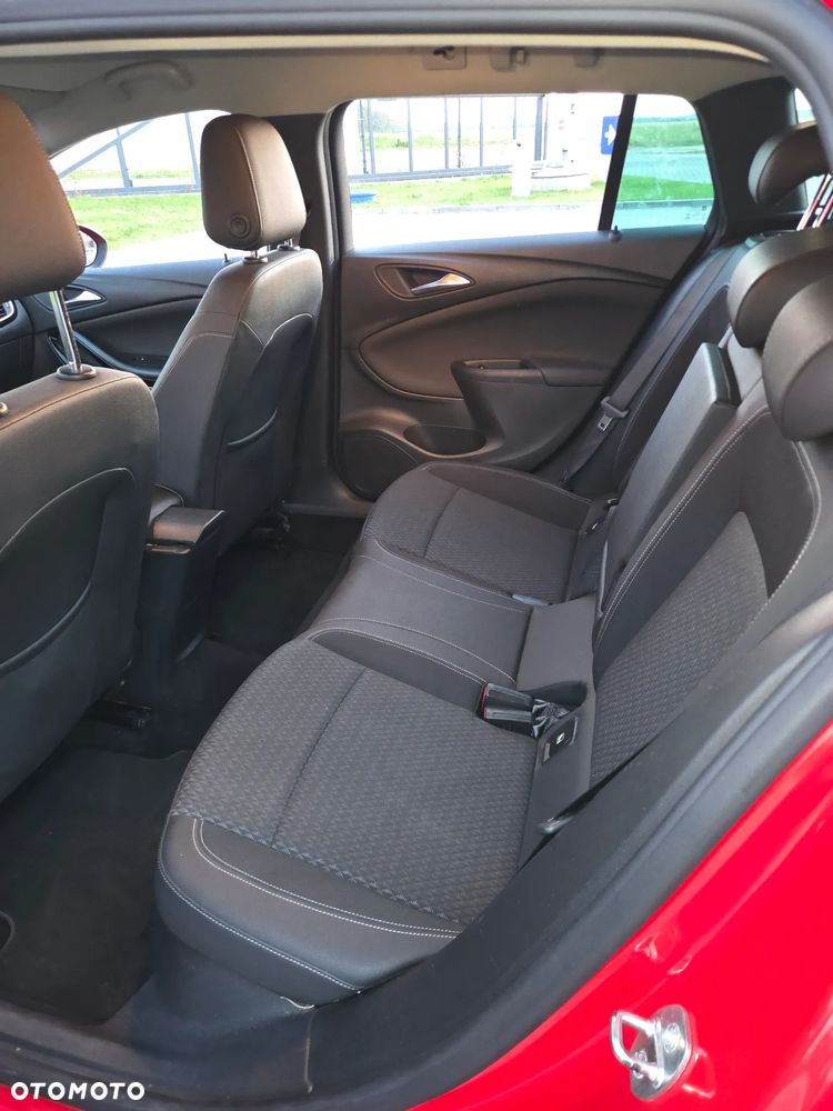 Opel Astra 1.4 Turbo Start/Stop Innovation - 4