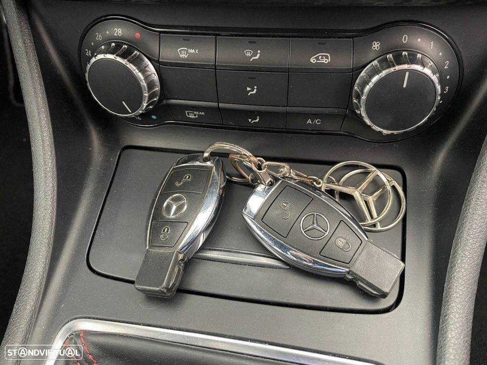 Mercedes-Benz A 180 CDI BE AMG Sport - 17