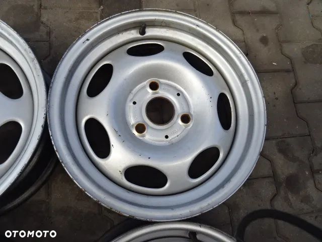 3x112,5x57 4,5Jx15 ET23,5 i 2x5,5Jx15 ET22 SMART Stalowe 15 - 4