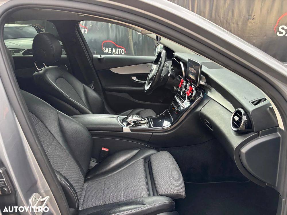 Mercedes-Benz C 220 (BlueTEC) d 7G-TRONIC Avantgarde - 17