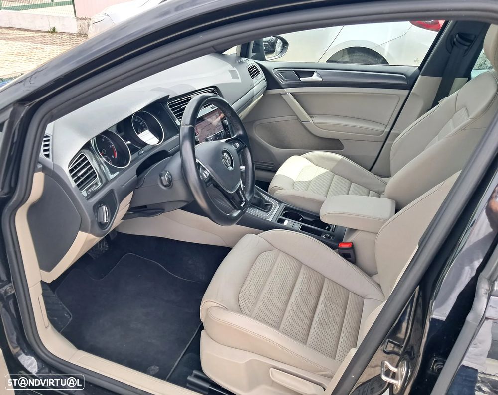 VW Golf Variant 1.6 TDi Confortline DSG - 8