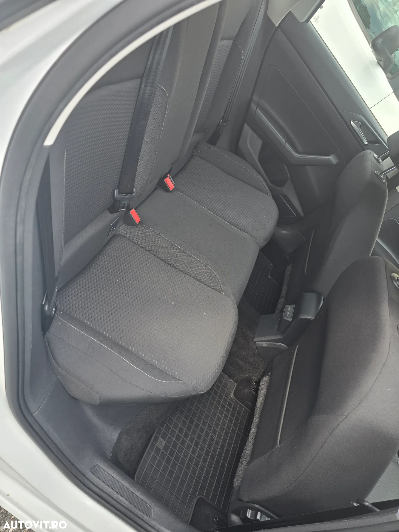 Volkswagen Polo 1.6 TDI Comfortline - 9