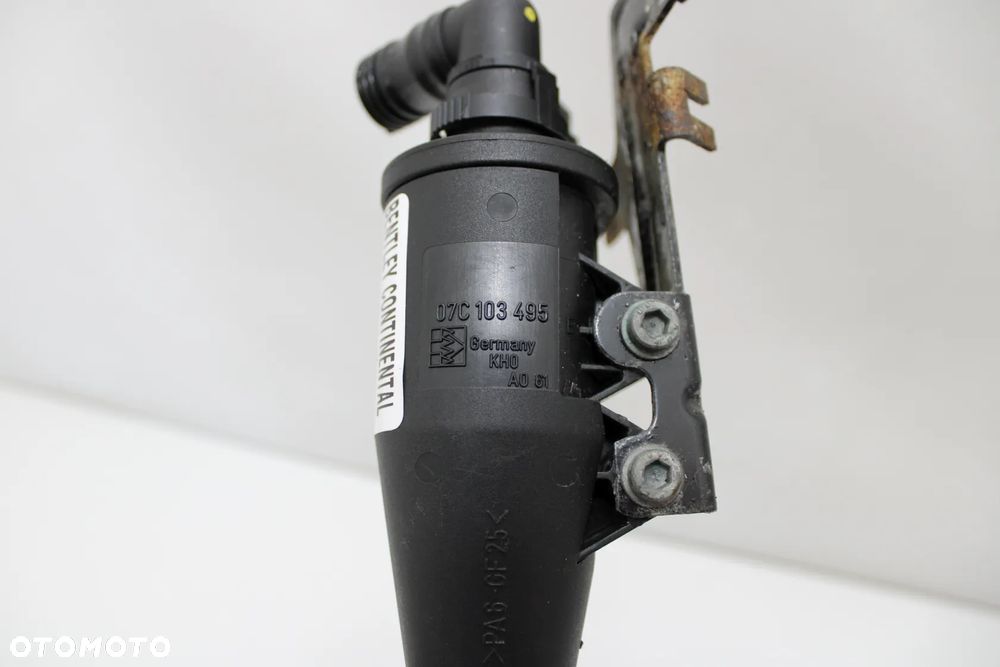 Separator odma oleju przewody OE Bentley Continental GT GTC 07C103495 6.0 - 5