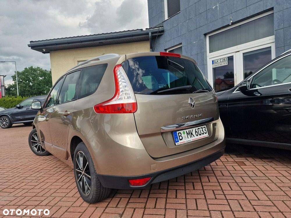 Renault Grand Scenic - 8