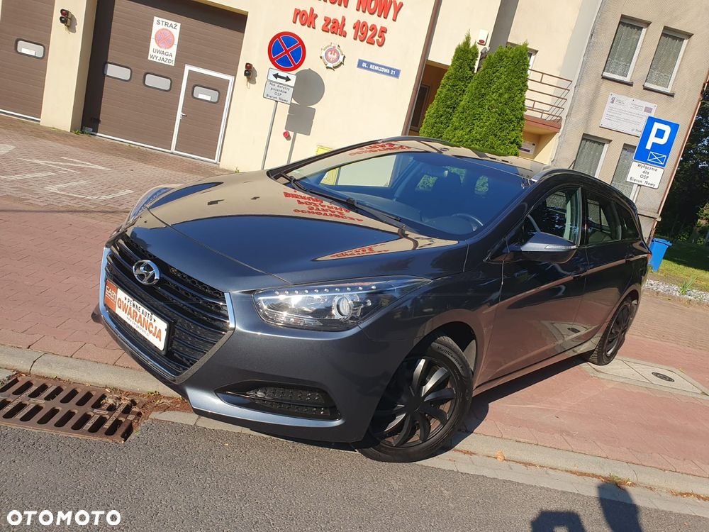 Hyundai i40 Kombi blue 1.6 Trend - 20
