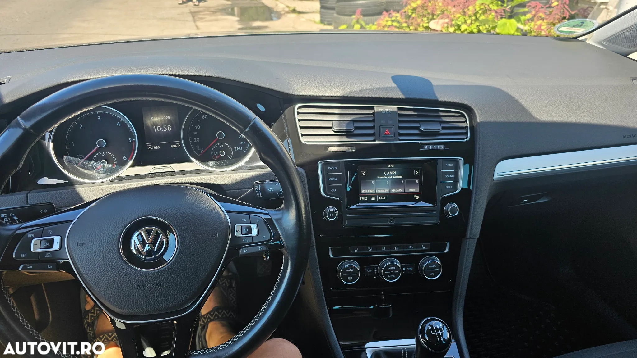 Volkswagen Golf 1.6 BlueTDI Cup - 11