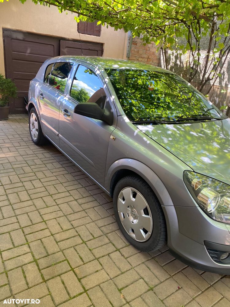 Opel Astra Classic 1.6i - 3