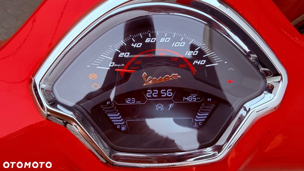 Vespa GTS - 5