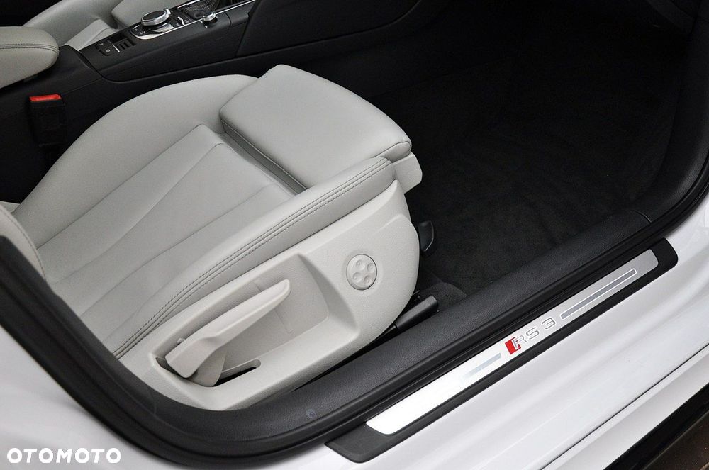 Audi RS3 Sportback - 23