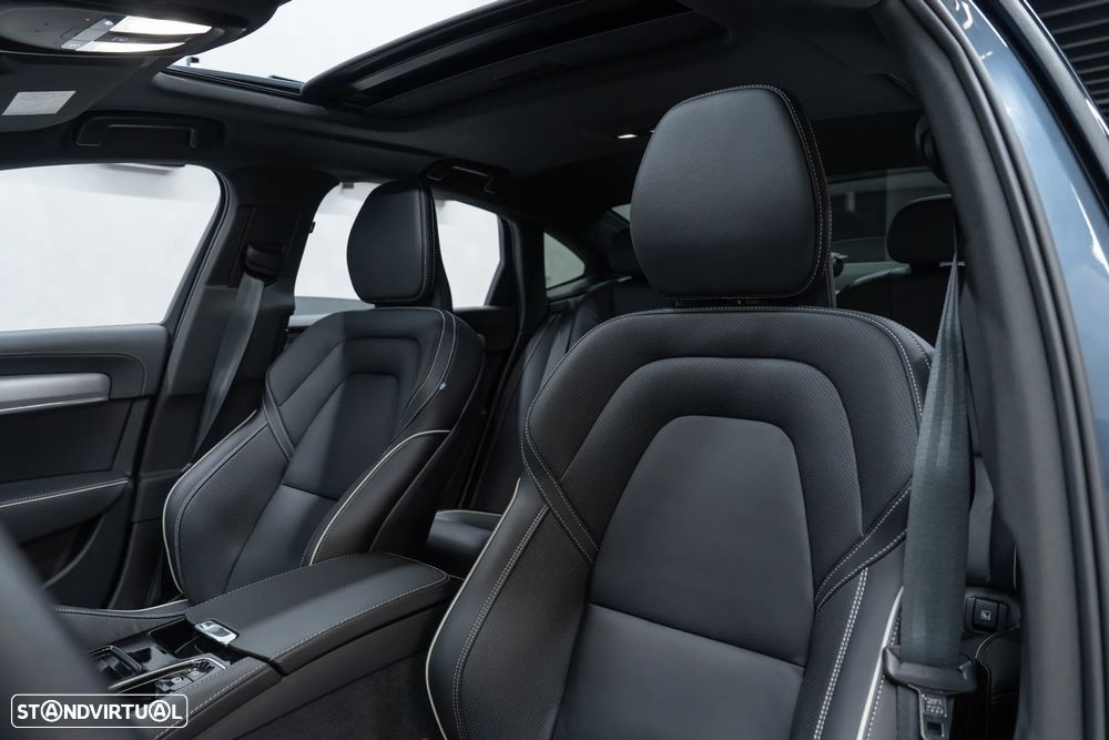 Volvo S90 2.0 T8 PHEV R-Design AWD - 29
