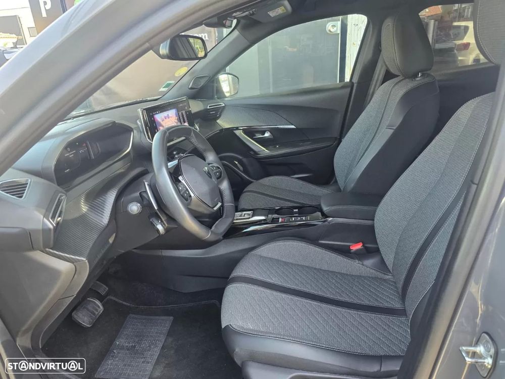 Peugeot 2008 1.5 BlueHDi Allure Pack EAT8 - 12