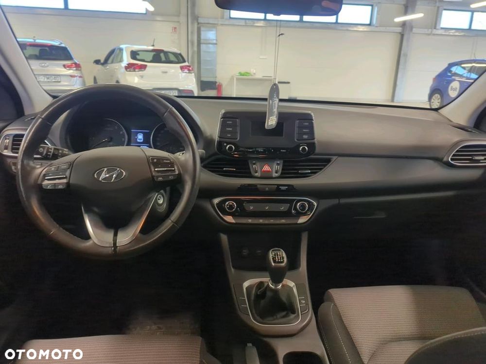 Hyundai i30 1.0 T-GDI Classic + - 7