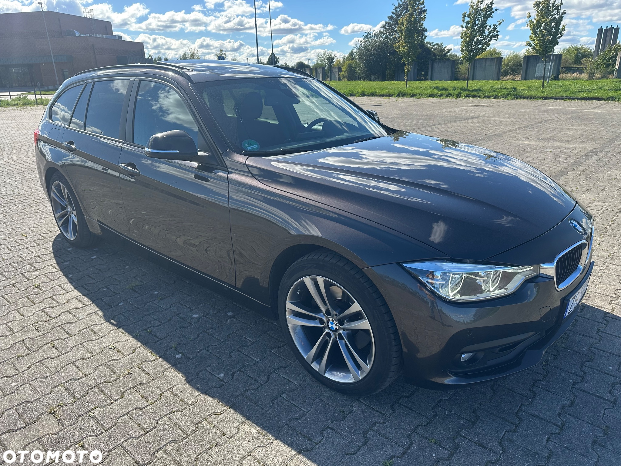 BMW Seria 3 320d xDrive Advantage - 11