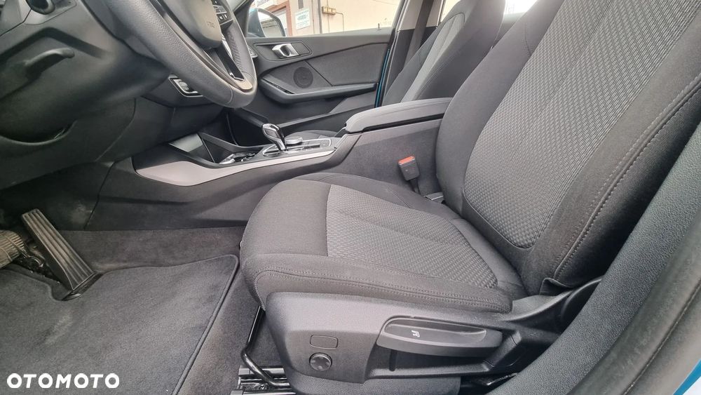 BMW Seria 1 118i Advantage - 12