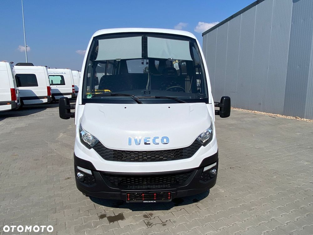 Iveco First - 2