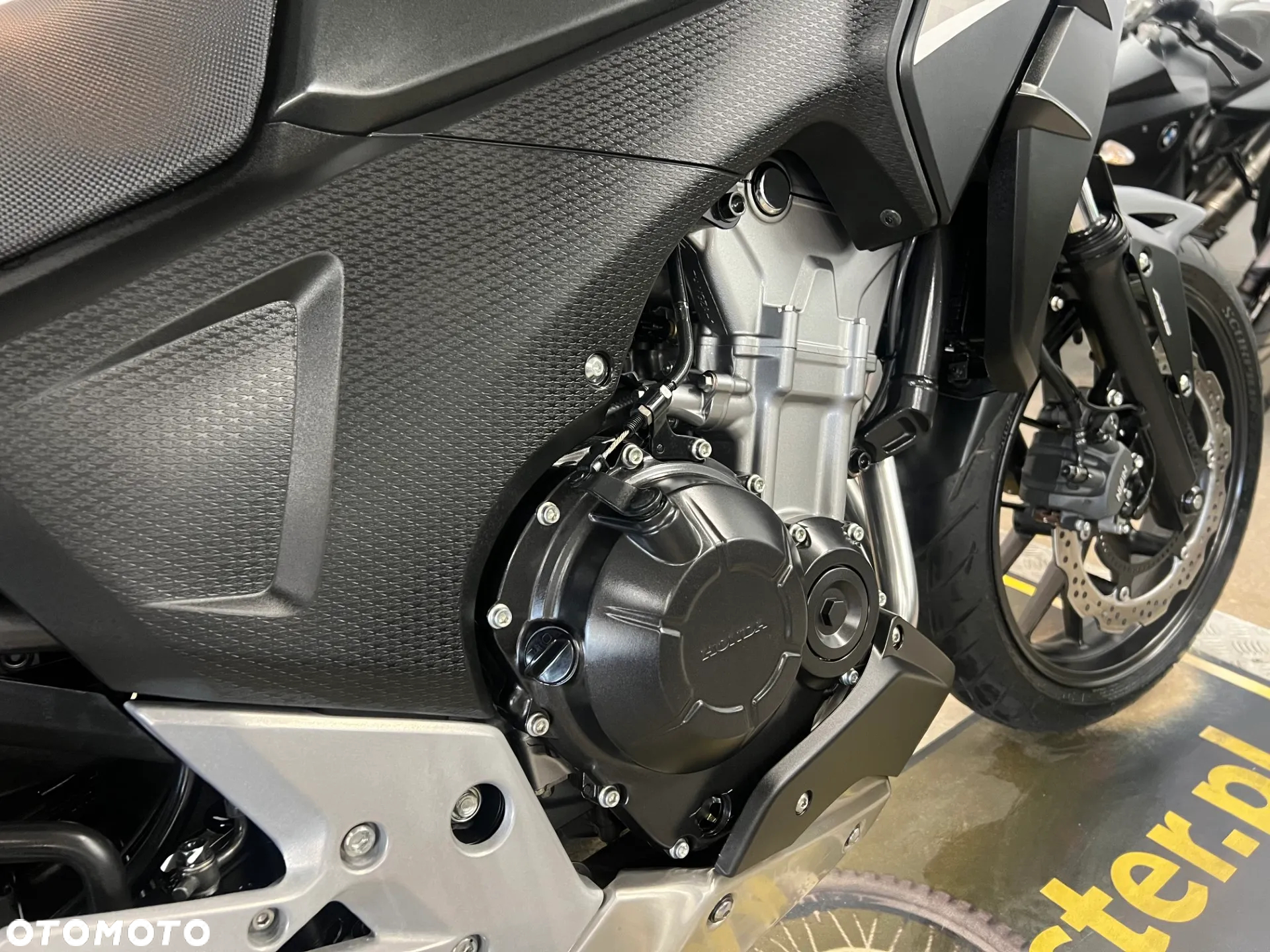 Honda CB - 21