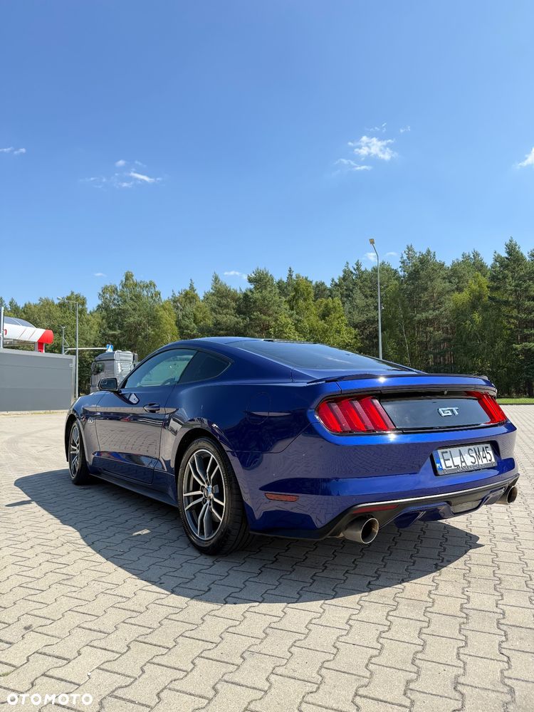 Ford Mustang 5.0 V8 GT - 3