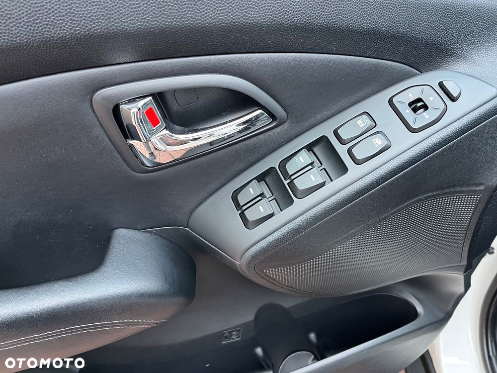 Hyundai ix35 2.0 CRDi 4WD Premium - 29