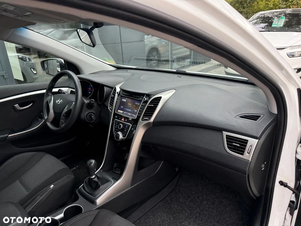 Hyundai i30 1.6 CRDI Select - 34