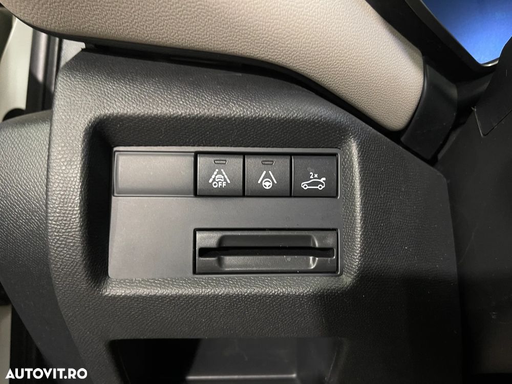 Citroën C5 Aircross 1.6 PureTech S&S EAT8 Shine - 29