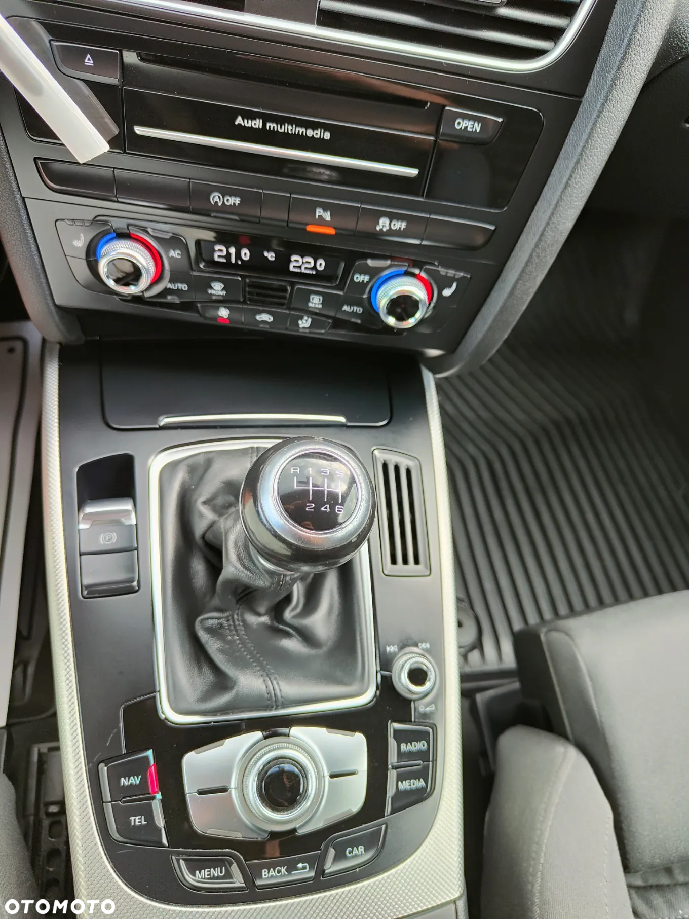 Audi A4 Avant 2.0 TDI ultra - 10