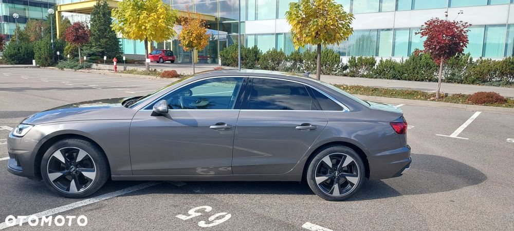 Audi A4 Limousine 35 TFSI S tronic - 4