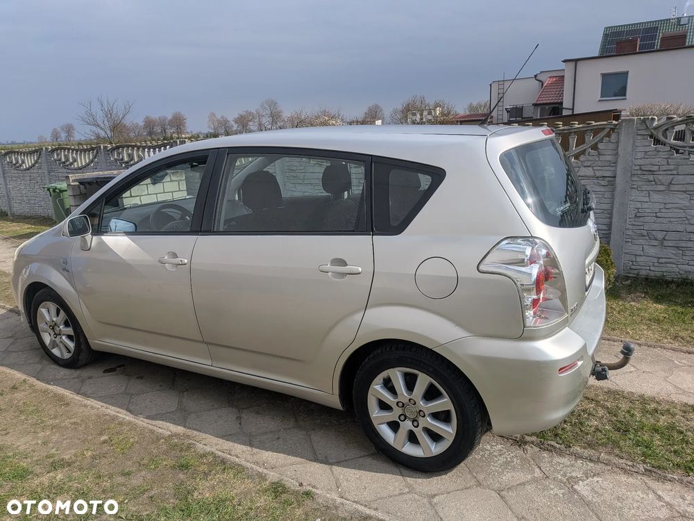 Toyota Corolla Verso 2.0 D-4D Sol 7os - 3