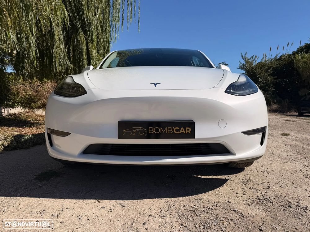 Tesla Model Y Long Range Dual Motor AWD - 9