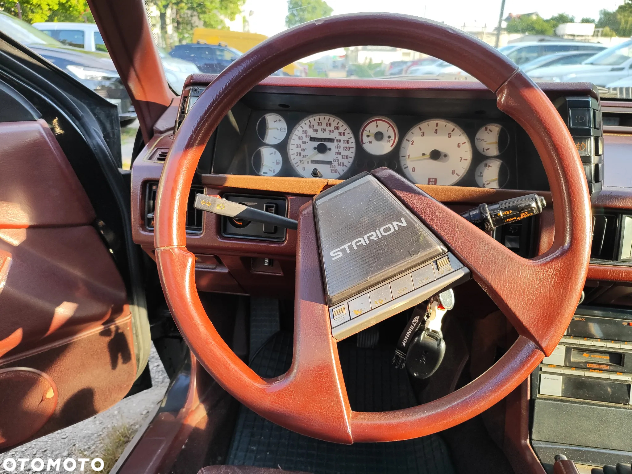 Mitsubishi Starion - 15