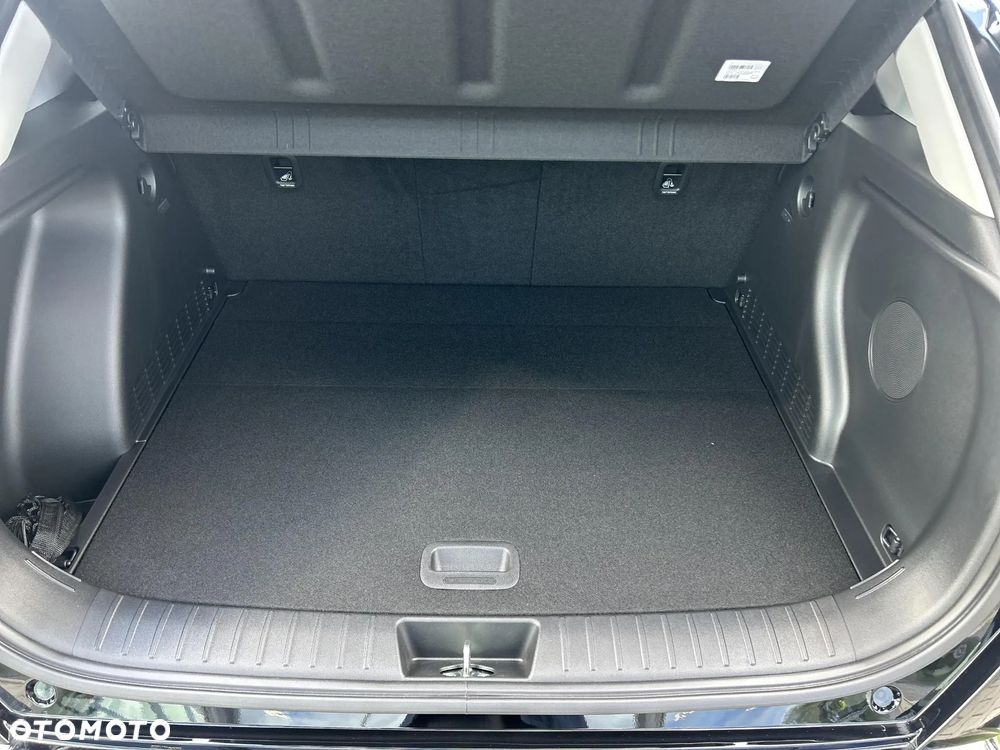 Hyundai Kona Electric 64kWh Platinum - 17