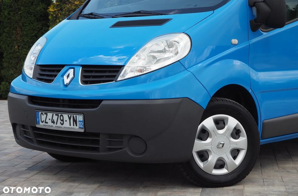 Renault TRAFIC - 17