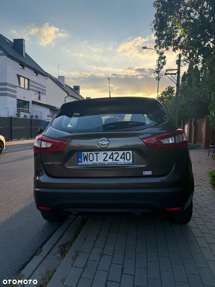 Nissan Qashqai - 10