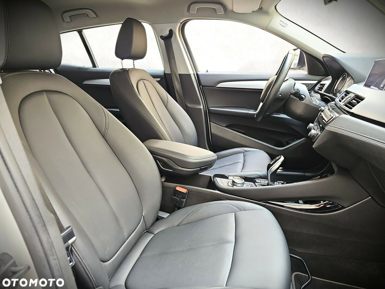 BMW X2 - 12