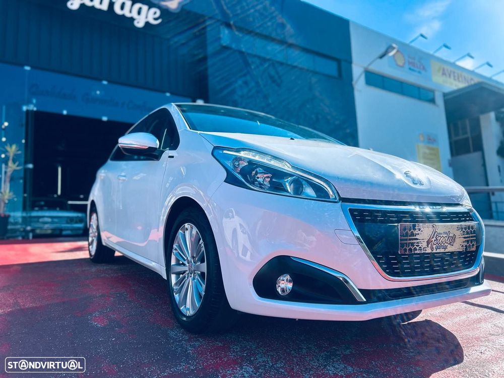 Peugeot 208 1.2 PureTech Active - 4