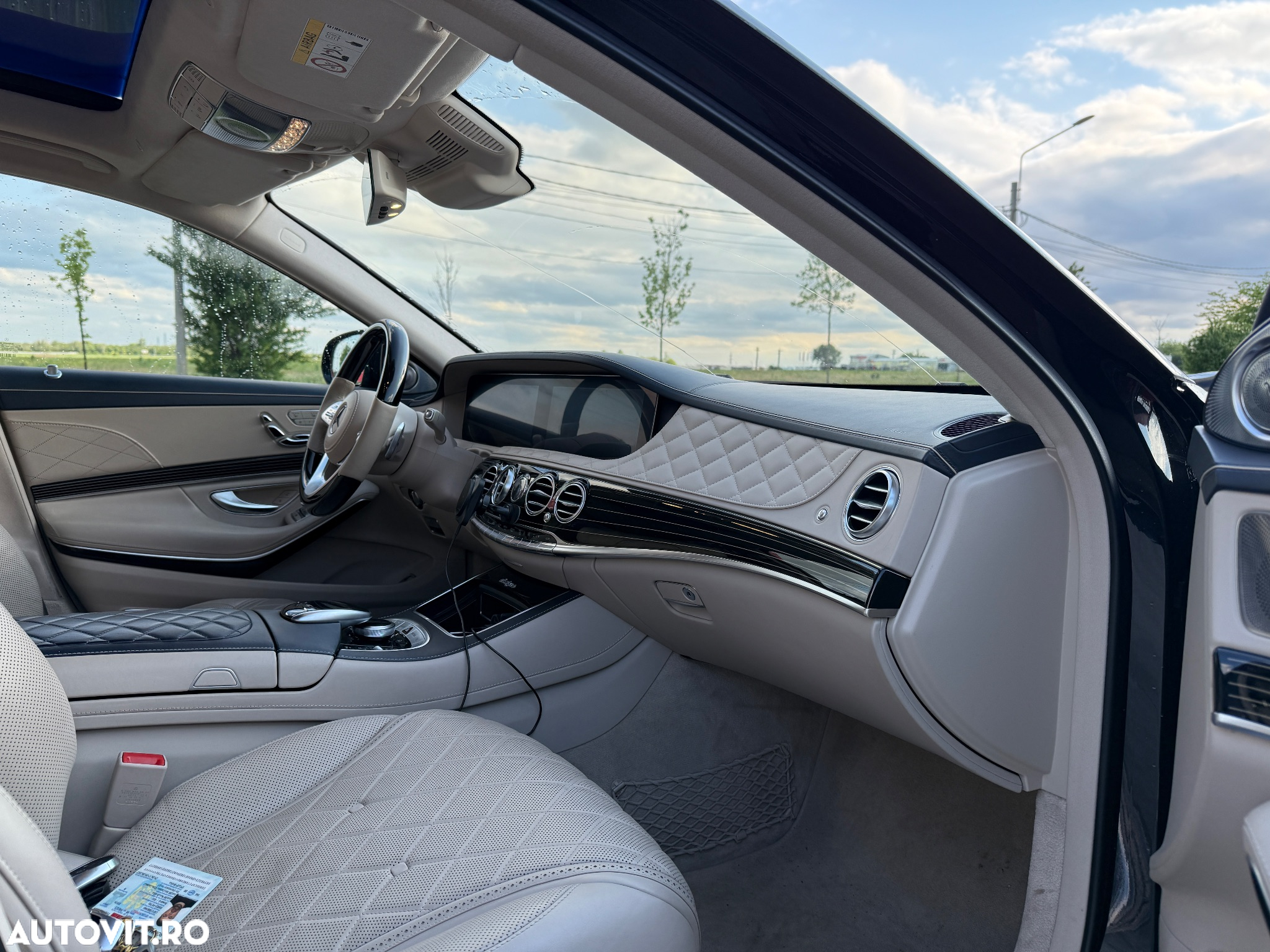 Mercedes-Benz S 560 4Matic 9G-TRONIC - 15