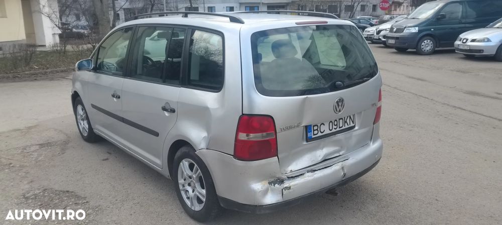 Volkswagen Touran 1.9 TDI Trendline - 6