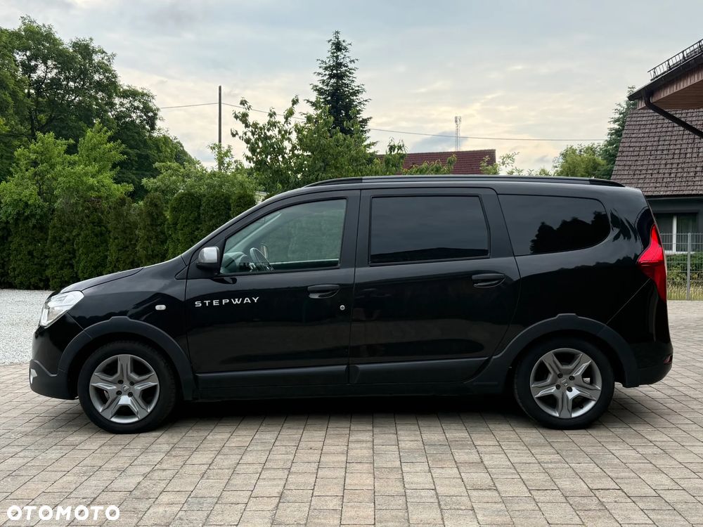 Dacia Lodgy 1.6 SCe Stepway S&S - 6
