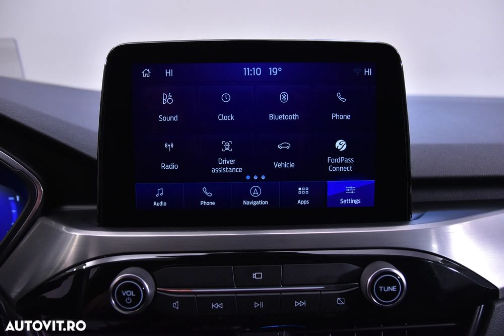 Ford Kuga - 20