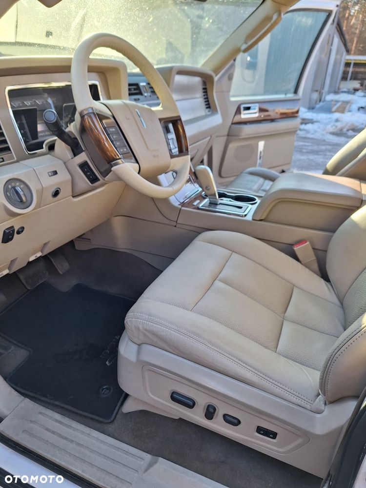Lincoln Navigator 5.4 4x4 - 15