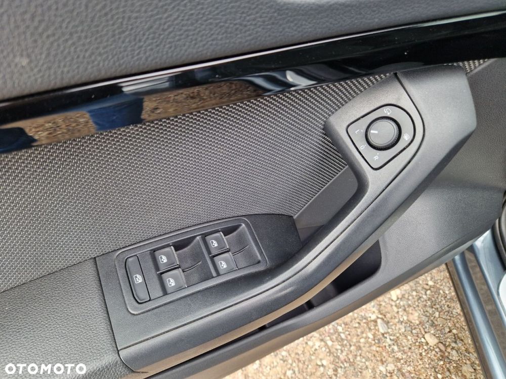 Seat Ateca 1.5 Eco TSI Xcellence S&S DSG - 9