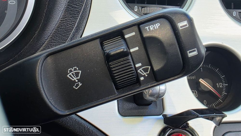 Alfa Romeo Spider 2.4 JTDm - 31