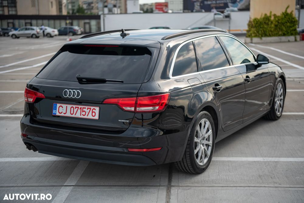 Audi A4 Avant 2.0 TDI quattro S tronic Sport - 4
