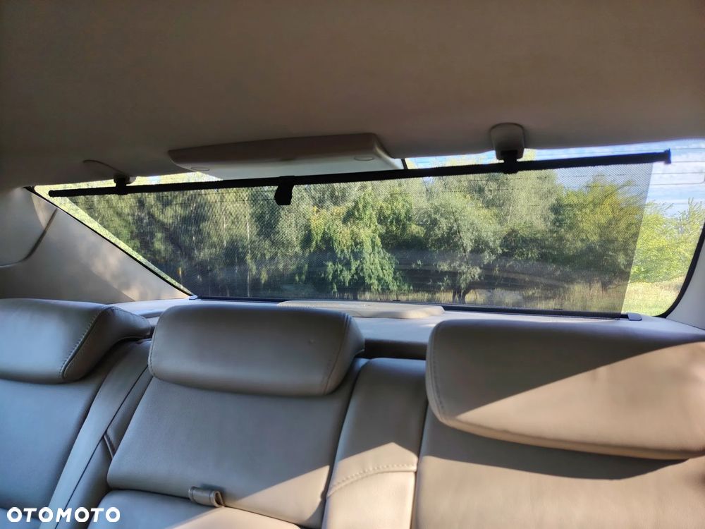 Renault Latitude 2.0 dCi Privilege - 14