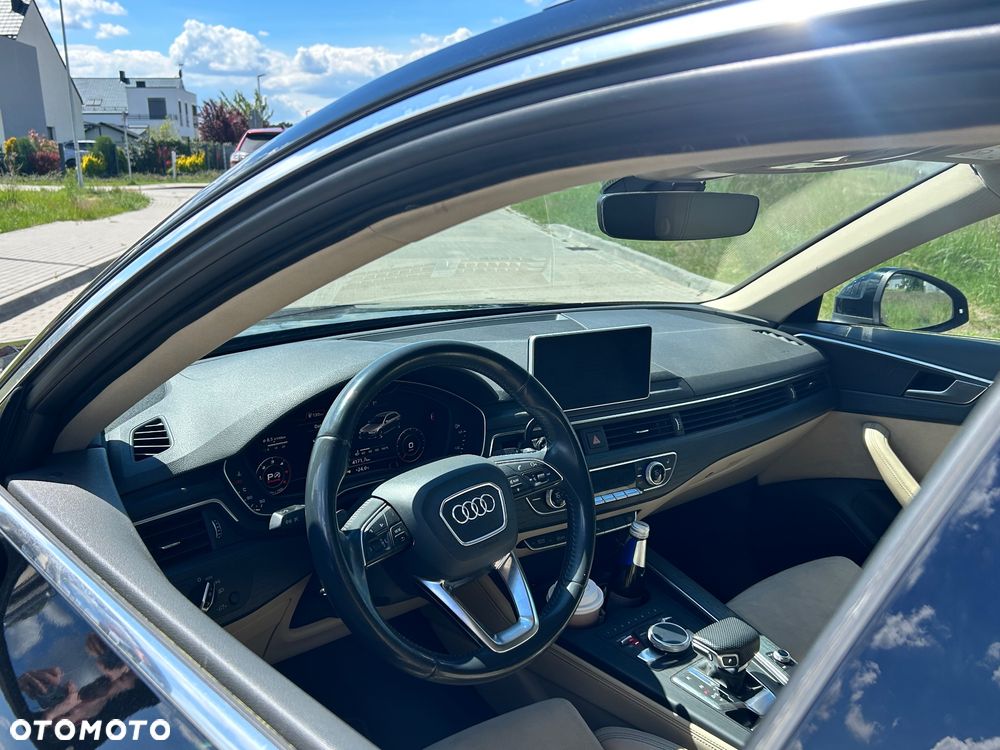 Audi A4 Avant 2.0 TDI Design S tronic - 16
